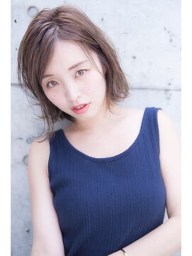 ケイト(kate) 【kate 】大宮  外ハネシースルーラベージュ