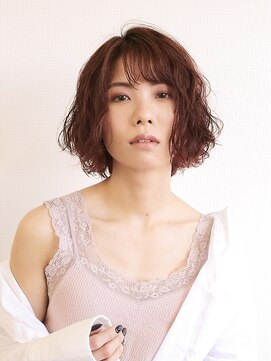 ララ(LALA) バイオレットピンク×パーマ