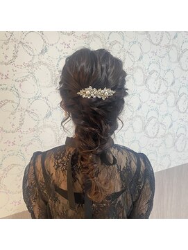 サロンドプランセス(SALON DE PRINCESSE) 編みおろしスタイル