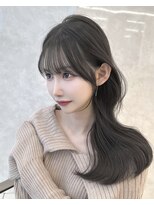 マウル 栄(MAEUL)&nbsp;レイヤーカット×透明感グレージュ