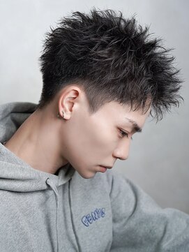 ゼロ 渋谷(XeRo) 【バーンアップショート】ツイスト　ツーブロック