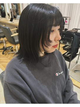 ジーナ 福岡天神(Zina) 顔周り