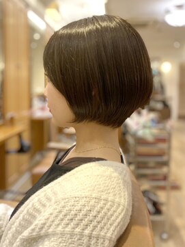 スニップ(Snip) 大人可愛い大人美人ふんわりカール小顔カットショコラアッシュ