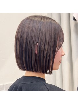 ビューレイギンザ(VIEW LEI GINZA) 切りっぱなしボブ