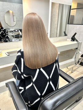 セントラル 三宮店(central) 【神戸三宮】メルティカラーフェミニンロング似合わせカット