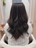 コーエン(cowen)&nbsp;大人かわいい☆立体感で魅せる白髪ぼかしハイライト♪グレージュ