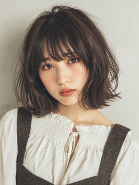 ミディアムボブ×ナチュラルボブ