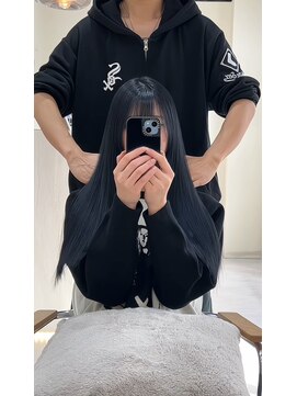 ジーナ 博多筑紫口(Zina) 【輝士】ブルーブラック×髪質改善トリートメント