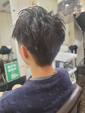 榮美容室 本店 ショートカット