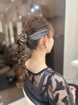 フレア(FLAiR) 20代30代結婚式お呼ばれヘアポニーツインセットインナーカラー