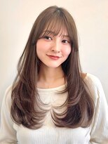 アビー(ABBEY3)&nbsp;レイヤーカットミディアムレイヤーハッシュカットハイレイヤー