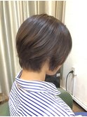 軽くてまとまる　くびれ　前下がりショートボブ♪