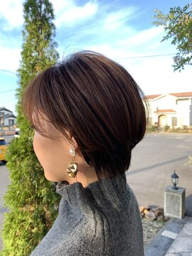 ティージェイ天気予報 1ポ 四日市店(TJ) ショートボブ