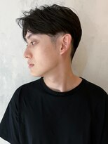 アイティーバイアルバム 松戸店(IT by ALBUM)&nbsp;センターパート_波巻き束感ショートツーブロック_ba409721