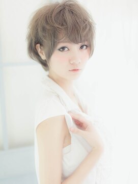 ウゴハナレ(UGO hanare) ショートボブ