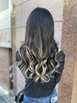 フツーロ 栄(FUTURO) プルエクステ