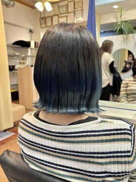 ハイマインド(HIGH MIND) ブリーチありブルーグラデーションカラー