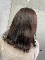 ニーゼロゼロナナ(2007)&nbsp;外ハネスタイル