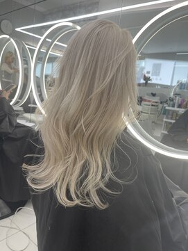 ガガ 心斎橋(GAGA) 韓国/ハイトーンカラー/ワンホンヘア/レイヤーカット/髪質改善