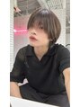 ジーナ 梅田(Zina) 中性的なスタイルが好きな方向け！シースルーマッシュウルフ