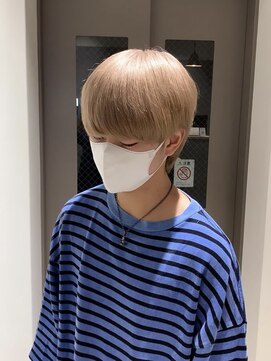 フレームプラス なんば駅前店(FRAME+) 暖色ミルクティーベージュ