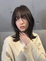 エアー 青山(AIR) グレージュブリーチなしカラーくびれレイヤーカット