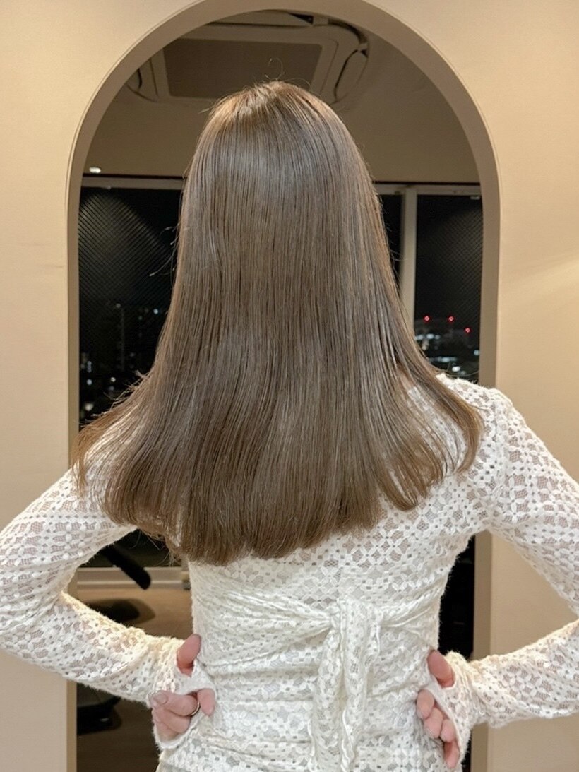 艶髪ピンクベージュ/ブリーチ/表参道/原宿