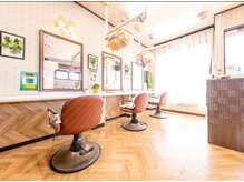 駐車場完備です。遠方からでも安心していらして下さい。