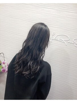 ラルム(LaRmE) 美しいロングスタイル
