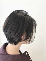 トゥー(two) ショートボブ