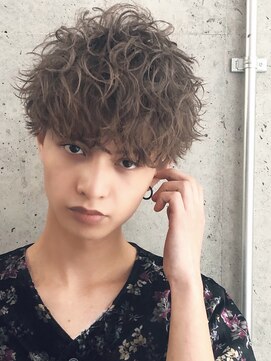 リップス 表参道店(LIPPS) クレイジーツイストスパイラル