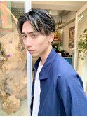 メンズハイライトカラー×センターパート×トランクスヘア
