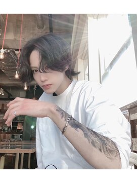 シン(syn) リバースセンターパートウルフ