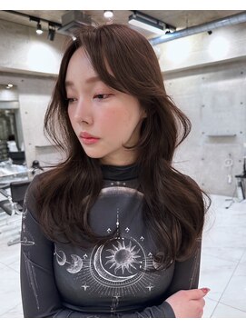 サイン 渋谷(SIGN) レイヤーカットインナーカラーイヤリングカラー色落ち綺麗表参道