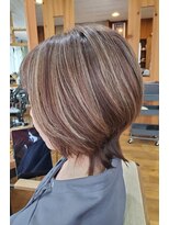 リビングヘアルーム(LIVING HAIR ROOM)&nbsp;ウルフ