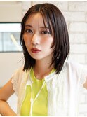 レイヤーカット×アッシュブラウン