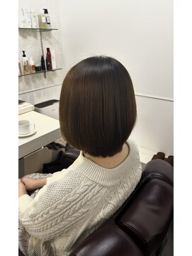 シェノン(Chainon) ツヤ髪×ミディアムストレート