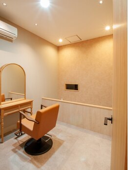 スーリール 小倉店(Sourire)の写真/【髪質改善特化】マンツーマンサロン＊上質な空間で、リラックスしながら自分へのご褒美タイムを―。