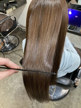 フォーカス(focus) 髪質改善　美髪改善　縮毛矯正　美髪ストレート　艶髪　水素