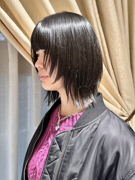 ウルフカット×顔まわりレイヤー