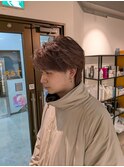 ミルクティーベージュ×フェザーセンターパート