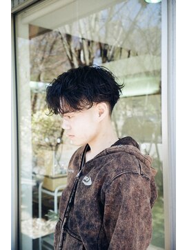 ヘアーコンセプト アイアイオ(HAIR CONCEPT iio) メンズセンターパート
