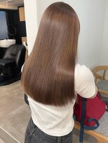 ミュラ(mulah)&nbsp;ブリーチなしダブルカラーシアーベージュ＊艶髪ストレートヘア
