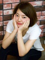 ワンバイワン(ONE BY ONE)&nbsp;マットベージュショートボブ、オンハイライト