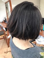 カナエ(CaNaE)&nbsp;前下がり大人ボブ