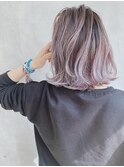 薄ピンクバレイヤージュグラデーション