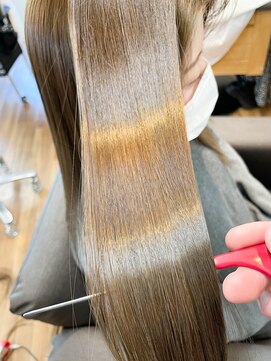 エルサ ザ ビューティー(ELSA the beauty) 水素髪質改善トリートメント/酸性縮毛矯正