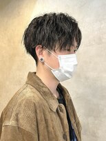 ルーム(.room.)&nbsp;スパイラルパーマ・センターパート