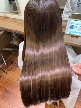 キュア 表参道(CURE) 黒髪/グレージュカラー/ココアベージュ/ヘルシーロング[表参道]