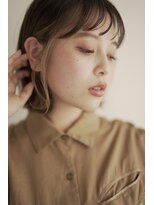 ムク 甲府(muku.)&nbsp;ミディアムヘア/斜めバング/グレージュカラー/甲府駅